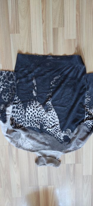 Golf damski ze wzorem