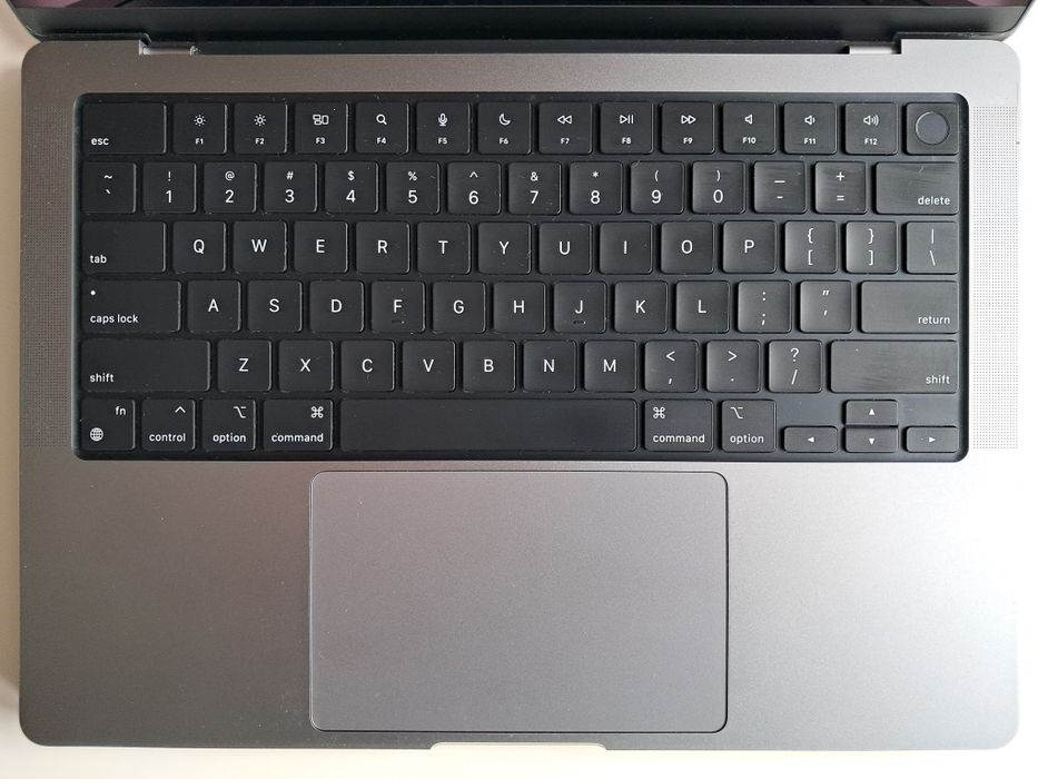 MacBook Pro 2021 M1 Max 14" 24 GPU 32gb 512gb