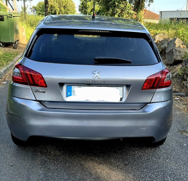Peugeuot 308 Allure 1.2 PureTech 130Cv