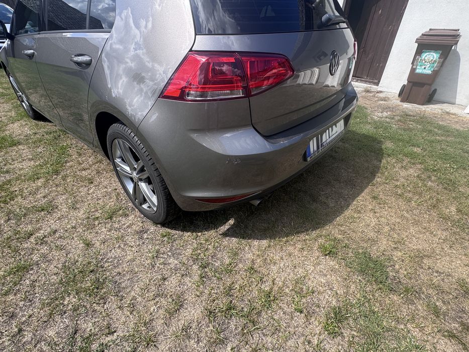 Zderzak tylny golf 7 LA7N