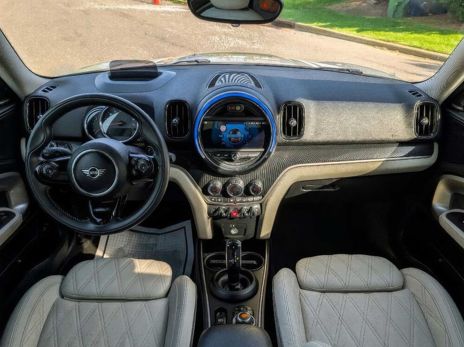 Mini Countryman S      2020