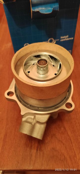 Водяной насос SKF VKPC 81178