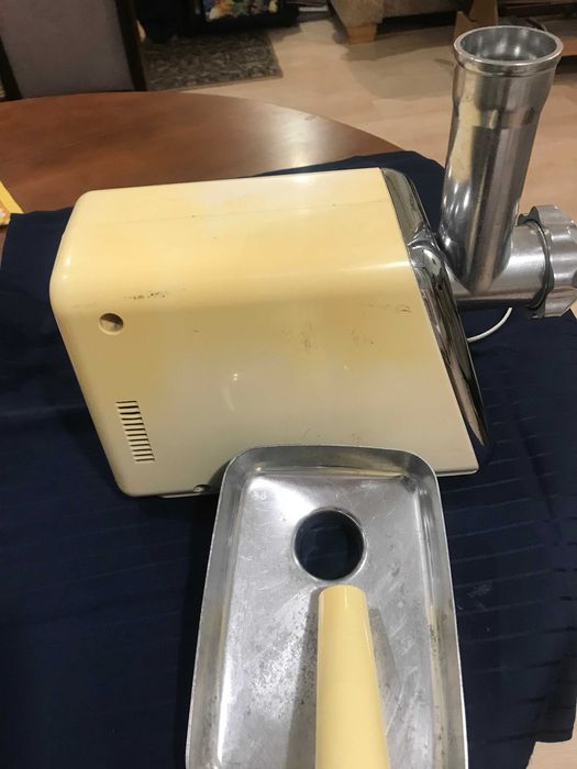 Мясорубка  фирмы Elenberg