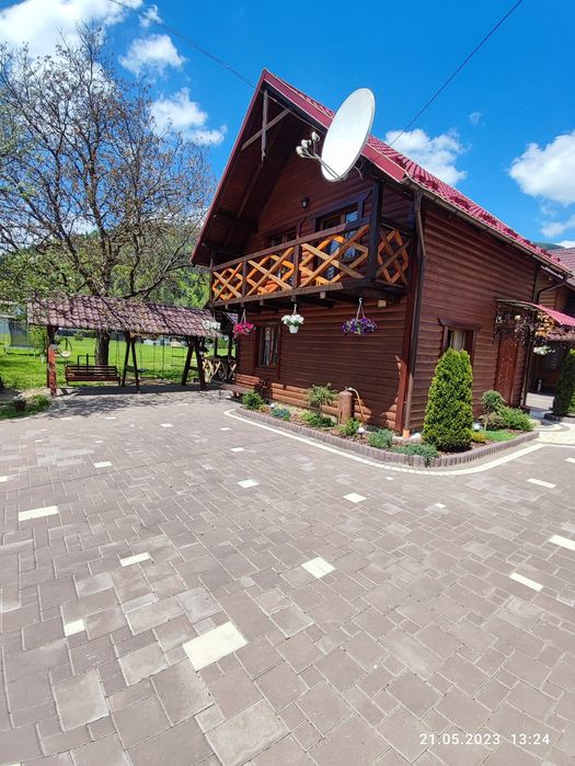 Котедж "Ясень" з кухнею на 3 номери 2 санвузли