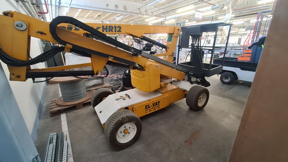 Podnośnik koszowy nifty HR11  12m