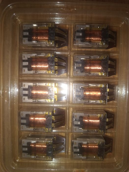 Реле Siemens v23016-b0006-a101 нові