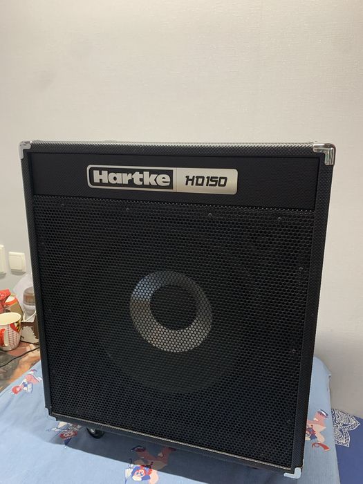 Басовый комбоусилитель Hartke HD-150   ( комбик для баса)