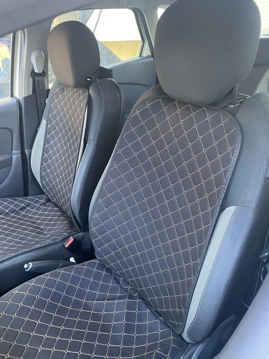 Renault captur bege