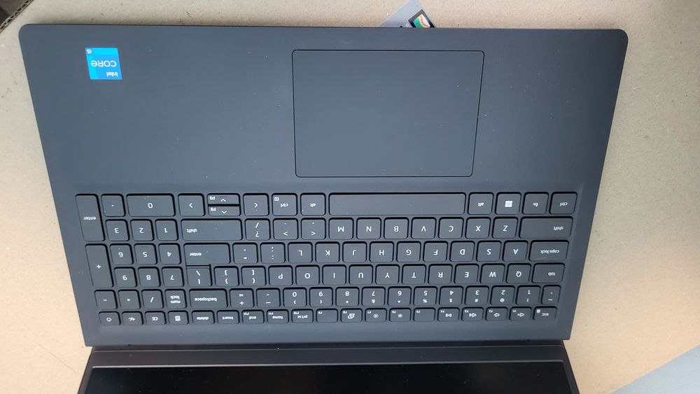 Ноутбук Dell Vostro 15 3510 i5 1135G7/Iris Xe/16gb ddr4/ssd 256gb