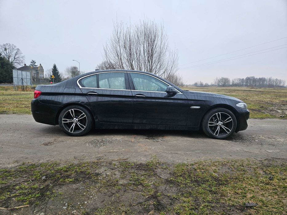 Bmw f10 3.0d N57d30 245km black saphire eutopa xenon skory CZESCI