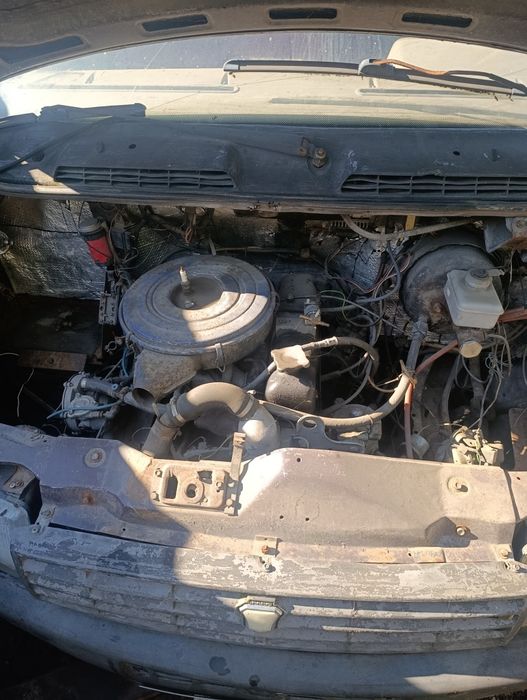 Газель 3221 в робочому стані.