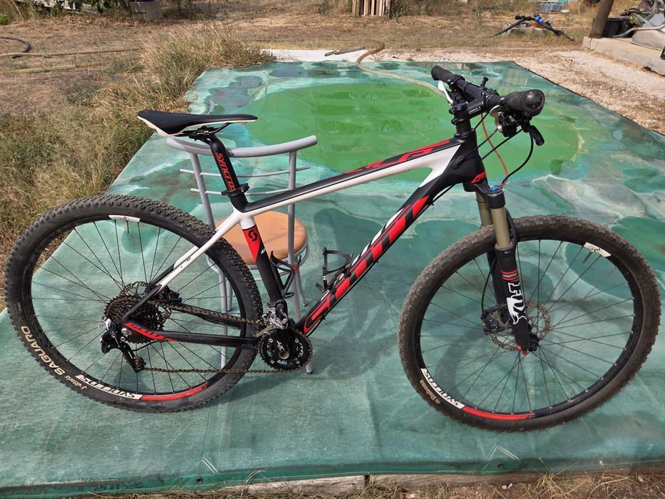 Vende se bicicleta BTT