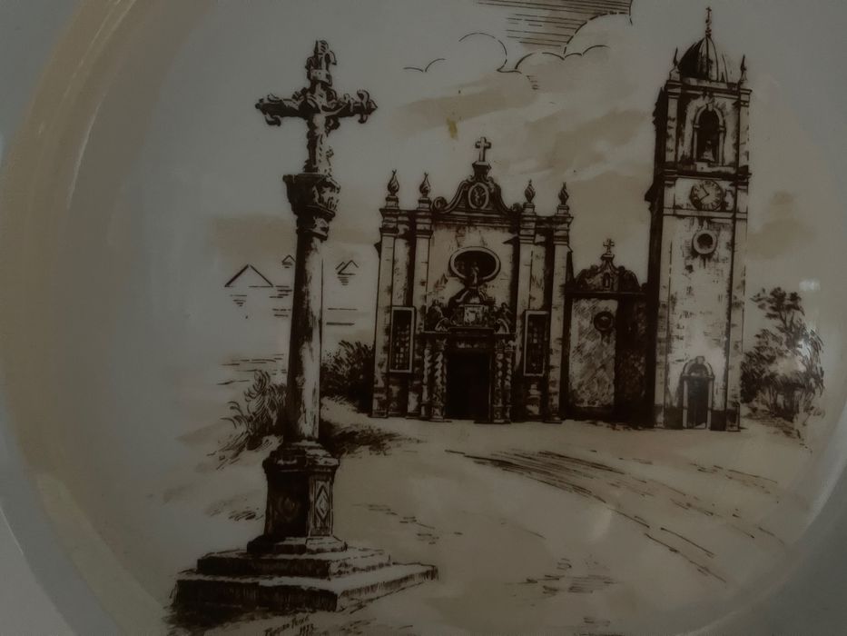 Três pratos vista alegre