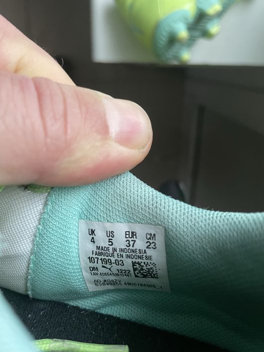 Buty sportowe Korki Puma 37