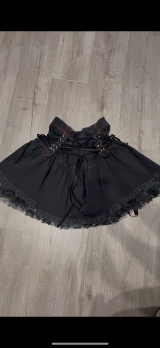 Юбка альт пишна чорна корсетна