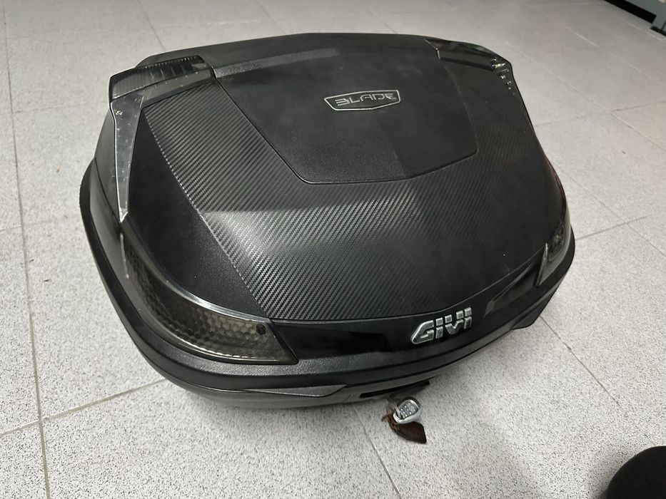 Topcase givi blade