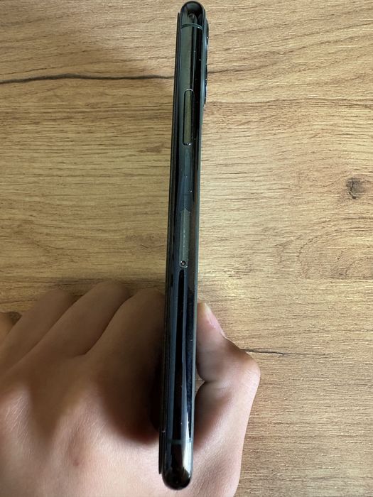 iPhone 11 pro (green)