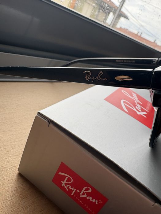 Ocúlos RayBan Pretos