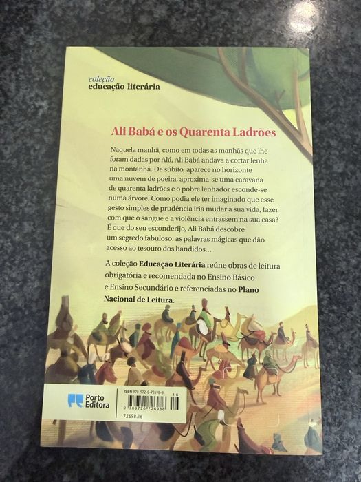Livro “Ali Babá e os Quarenta Ladroes”