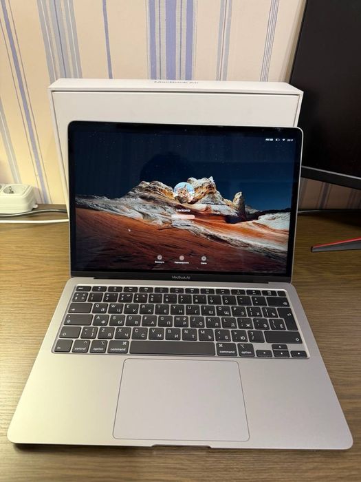 Macbook Air 2020/ intel i3/ 8GB / 256GB/ Spase Gray