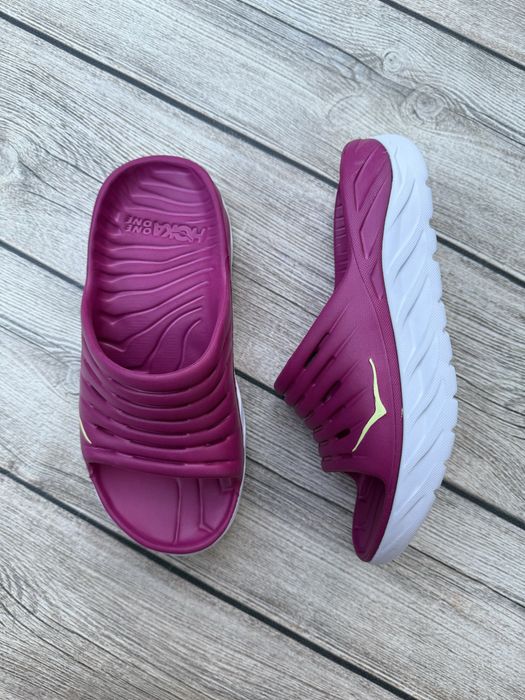 Шльопанці Hoka w7 38p. 24см