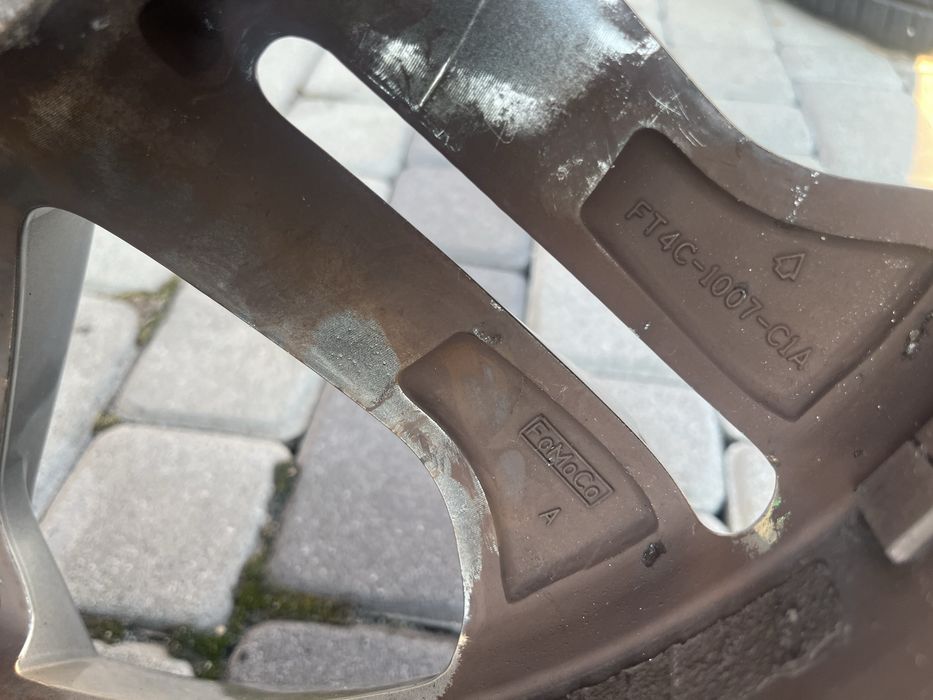 Alufelgi 5x108 19 cali Ford Edge Kuga Volvo Xc60 opony lato 235/55/19 zamiana
