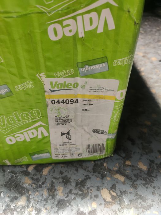 Farol direito SEAT Leon 1p xenon