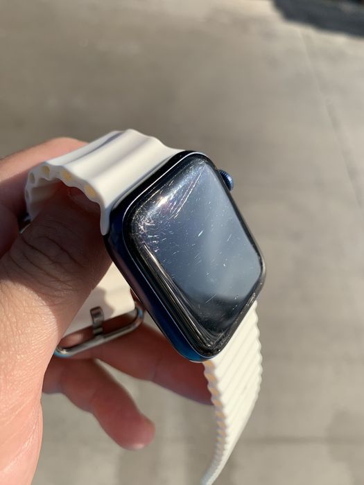 Apple Watch 6 series 44 mm