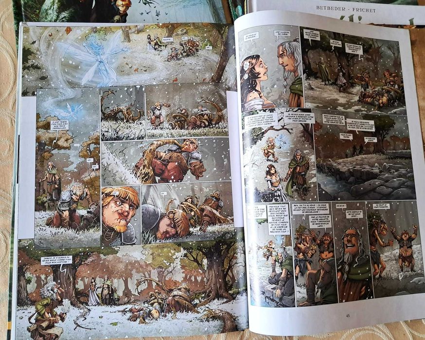 Livros BD - Jarry, Peru e outros & vários desenhadores - BROCÉLIANDE, FÔRET DU PETIT PEUBLE (edição em francês) - Completa 7 volumes, como novos