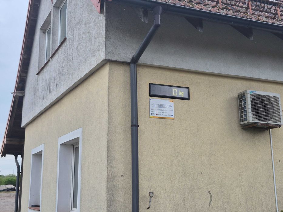 Pomieszczenia biurowe, plac, waga do wynajęcia