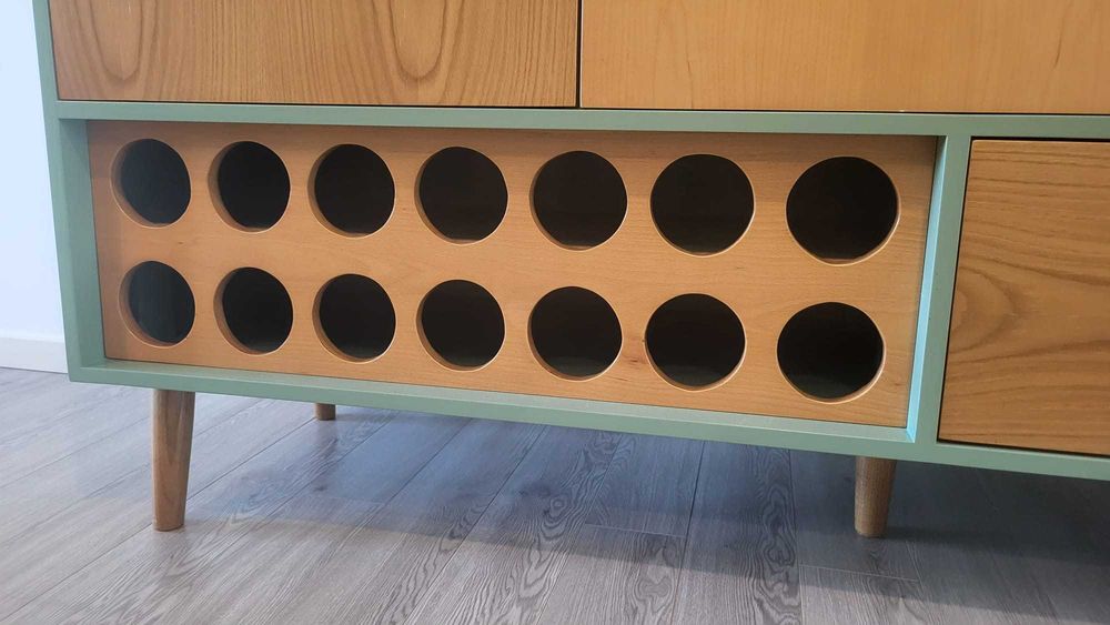 Aparador estilo Mid-Century Modern verde salvia