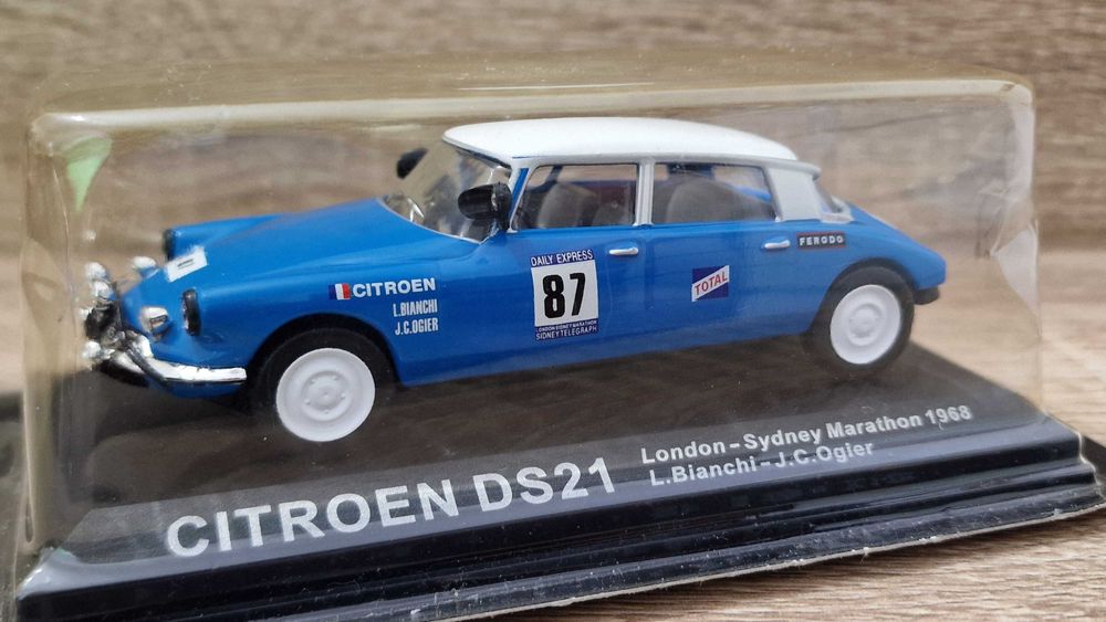 Miniatura Citroen Ds 21 1:43