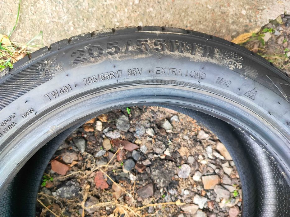 комплект зимових шин 205/55R17 95V Triangle WinterX 2023 року