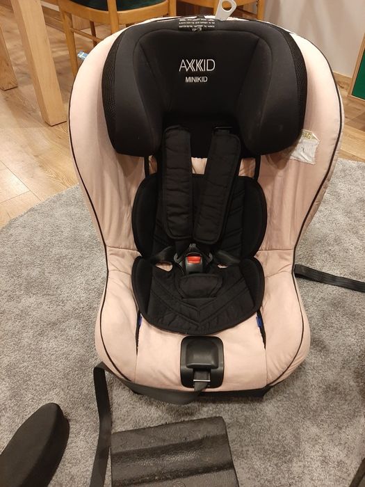 Fotelik samochodowy Axkid Minikid 2.0