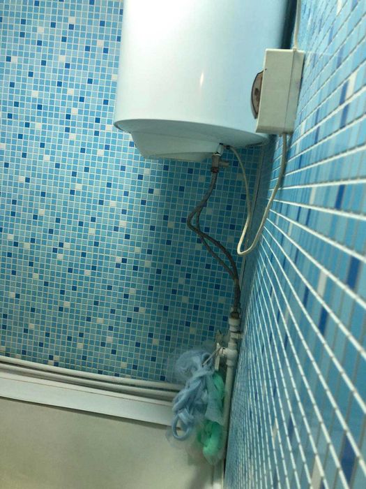 ПРОДАМ 1 комн. квартиру в п. Эсхар, центр,