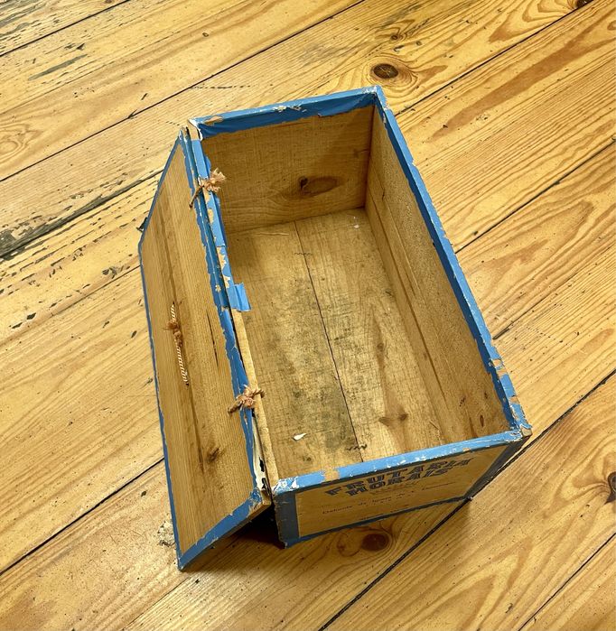 Caixa antiga de ananás