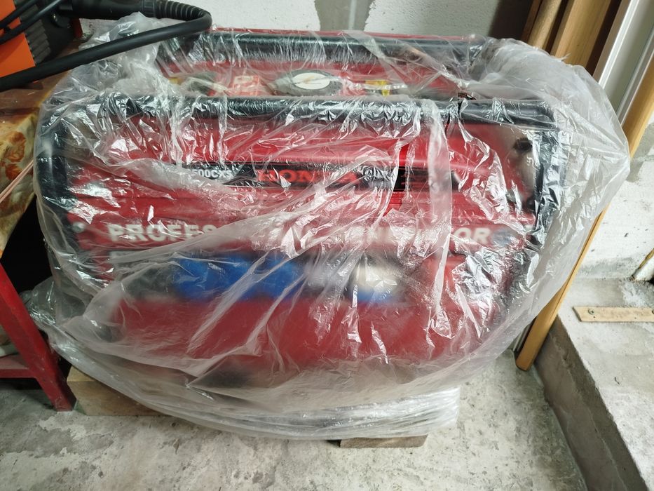 Генератор 6.5 кВт.