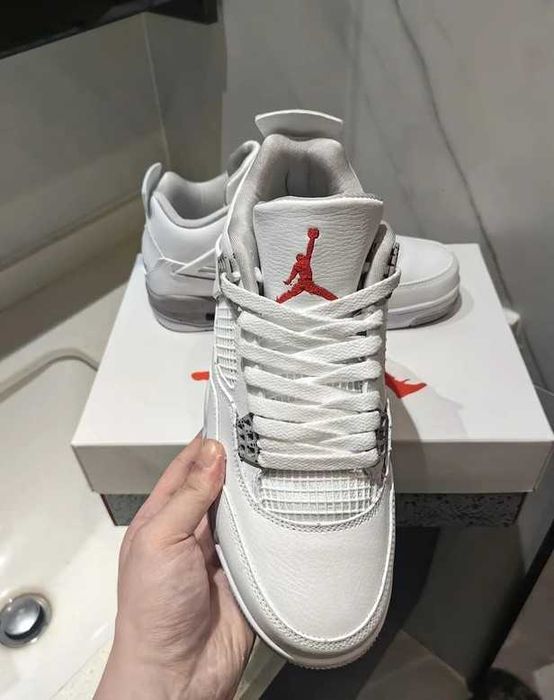 Nowe Jordan 4 Retro White Oreo Eu.43