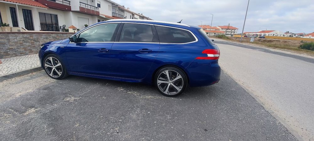 Peugeot 308 GT Line 1.6 BlueHDi 120cv EAT6 Automático | Teto Panorâmico