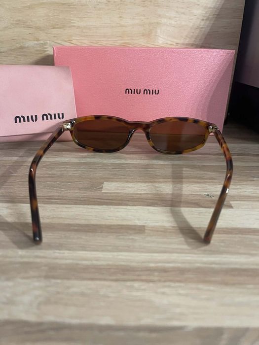 Okulary Miu miu.