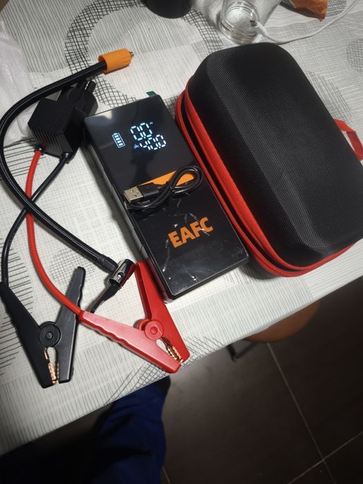 Arrancador e compressor