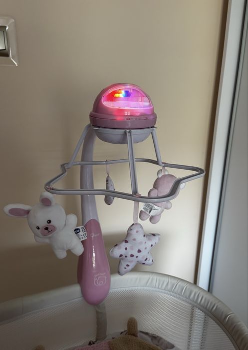 Karuzela grająca pozytywka projektor Rainbow 3w1 Chicco