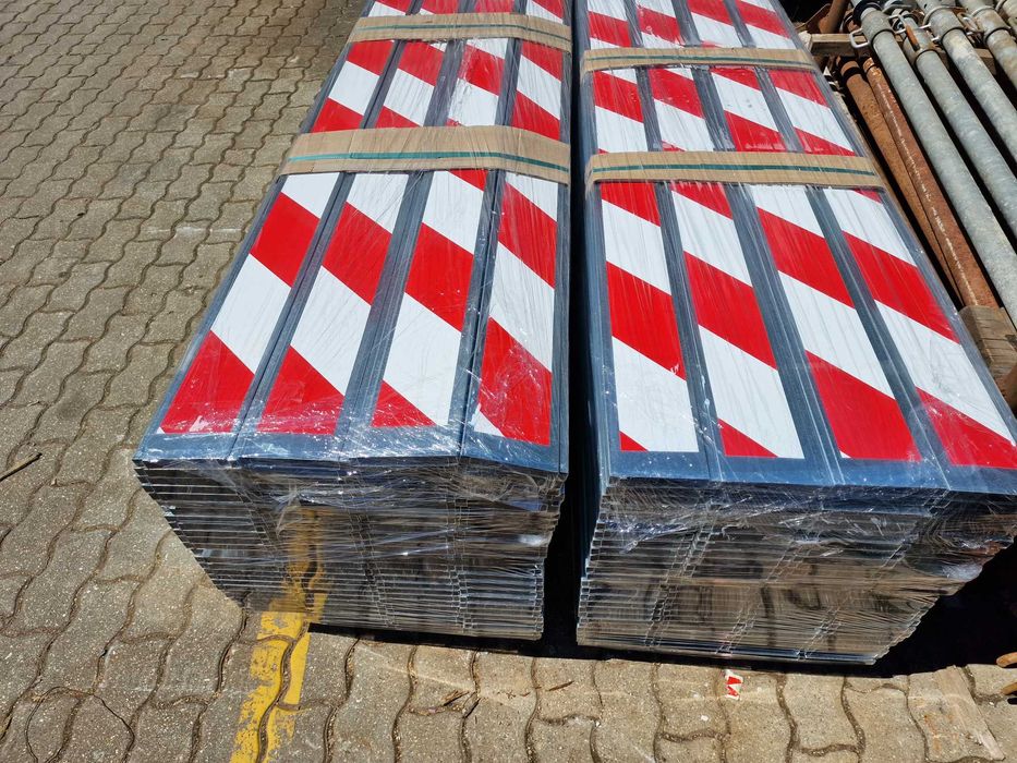 Protection Barrier64740484619907121