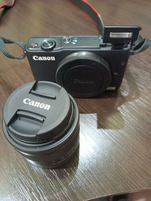 Фотоапарат Canon EOS M10 15-45mm IS STM Kit