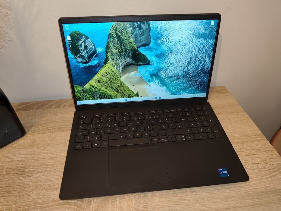 Portátil Dell Vostro 15 3510 i5 (11 Geração)