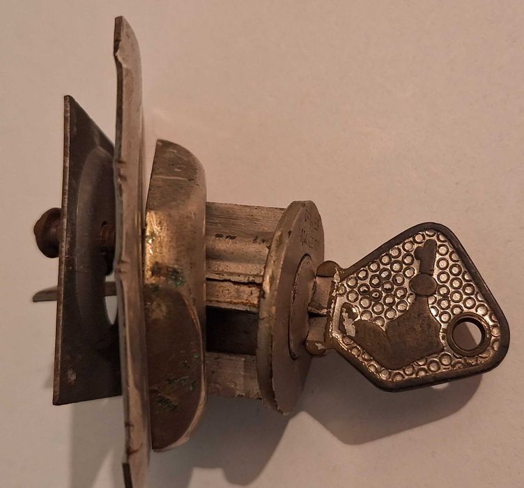 Canhão - Fábrica chaves Areeiro