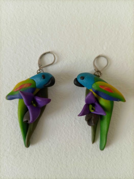 Brincos Biscuit papagaio - ótimo estado