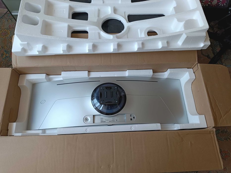 Samsung galaxy odyssey g9 monitor oled
