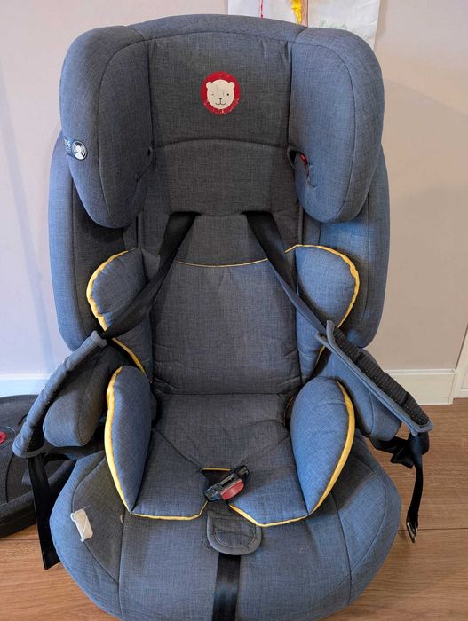 Fotelik samochodowy Lionelo