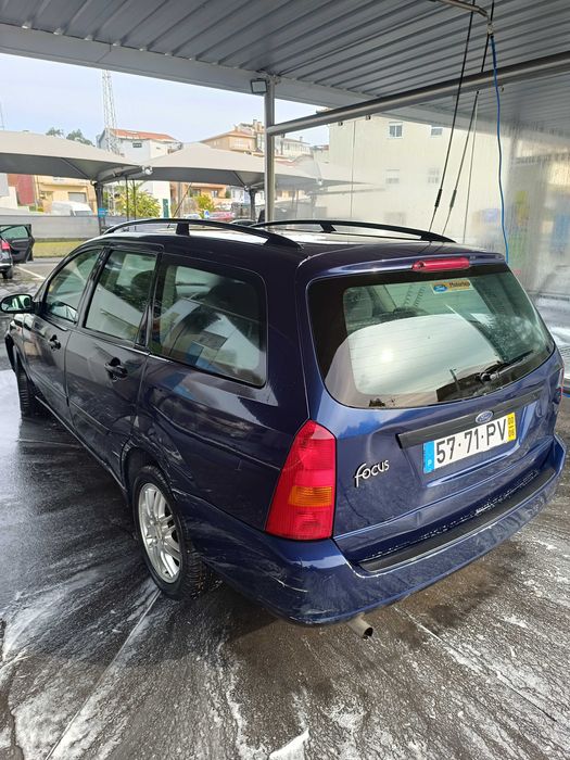 FORD Focus Mk1 Carrinha  1.4 16V Gasolina 75 cv